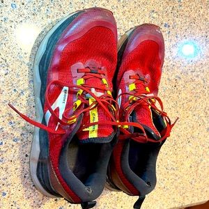 Brooks Caldera 5 men’s size 11.5 D
